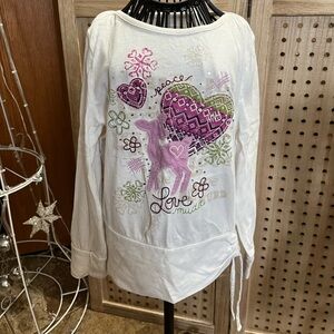 Girls Mudd white long sleeve holiday shirt. Reindeer, peace, love trendy top.